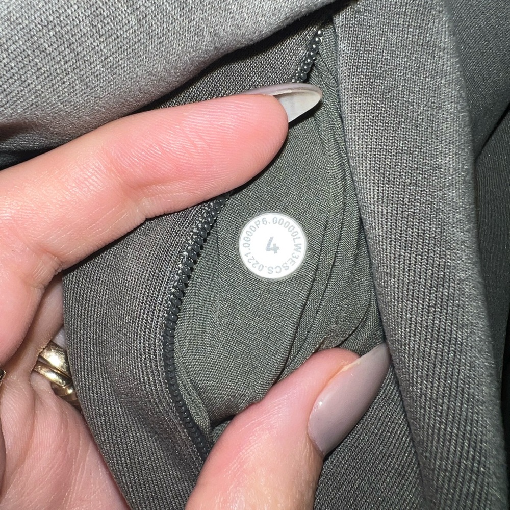 Lululemon Gray Green Cropped Hoodie - Picture 5 of 5